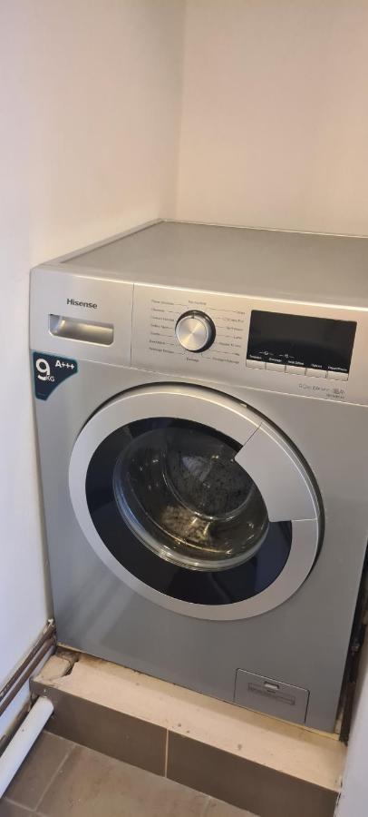 Superbe Appartement En Residence Avec Parc 올리언스 외부 사진